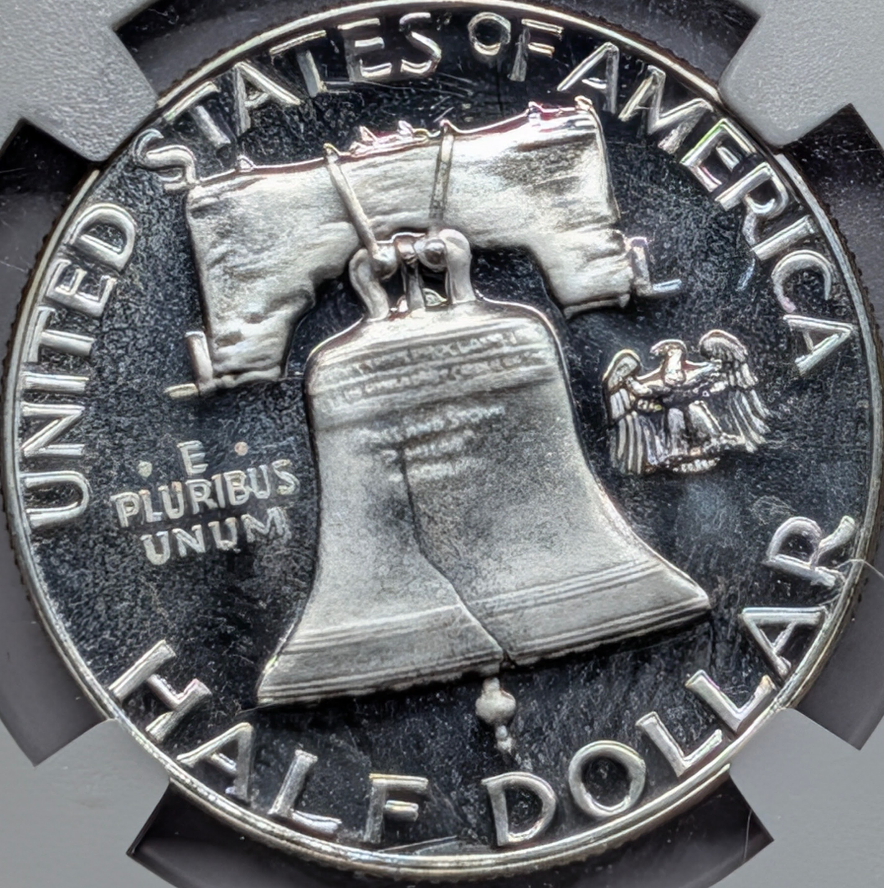 msb8b9f7-03-reverse.jpg